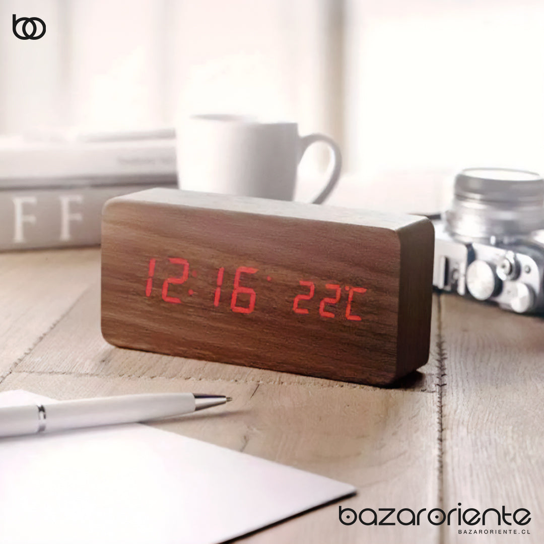 Reloj Despertador Tipo Madera Marrón con Luz LED – Estilo Moderno y Funcionalidad - chile - bazar oriente